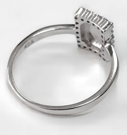 Кольцо из серебра  925 пробы