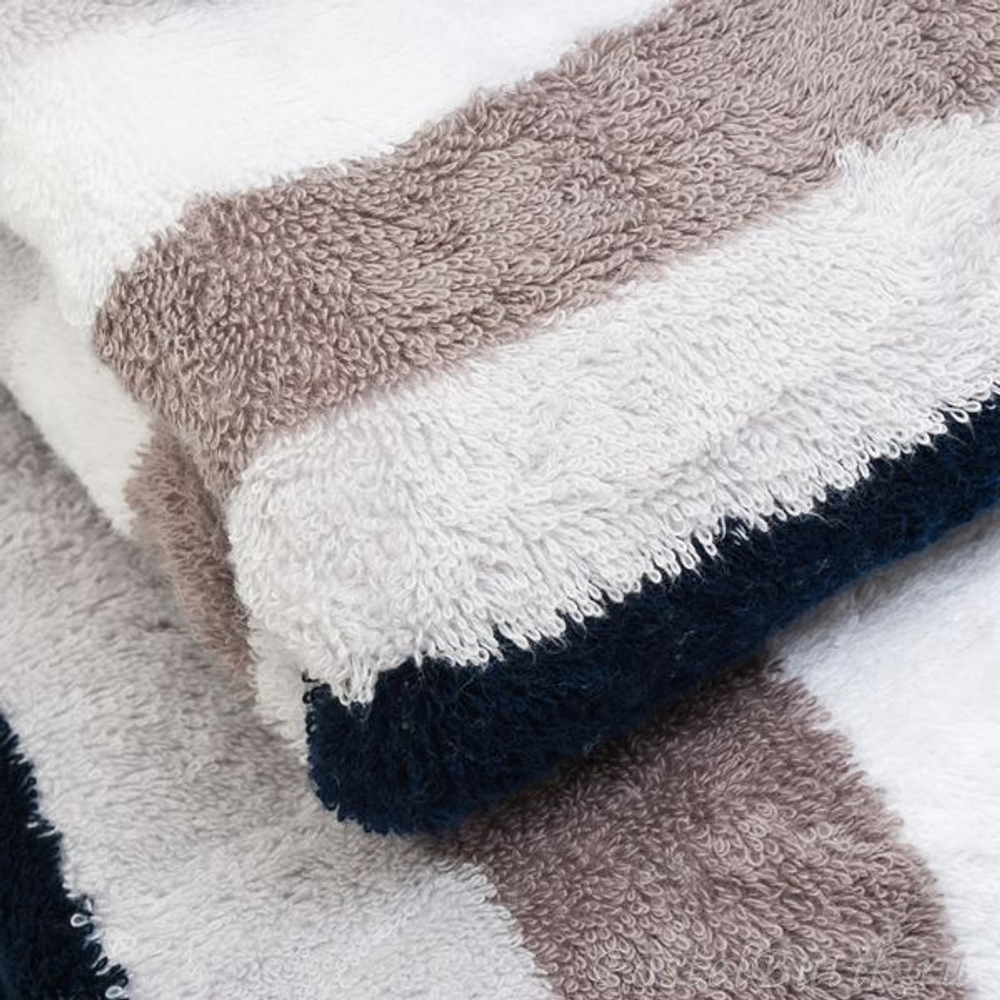 Махровое полотенце Life Style 7052 Sport Streifen синее от Cawo Германия