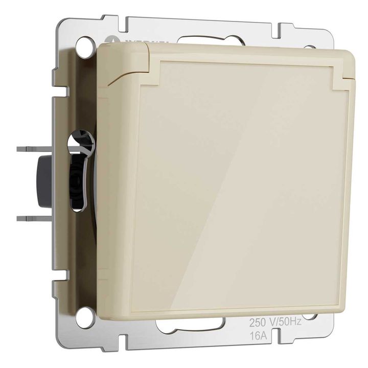 Розетка влагозащищенная с заземлением с защитной крышкой и шторками Werkel айвори акрил W1171243 4690389197109