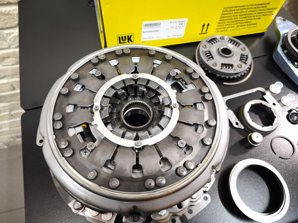Комплект сцепления DSG7 DQ200  -2011 ПОЛНЫЙ НАБОР С ШАЙБАМИ