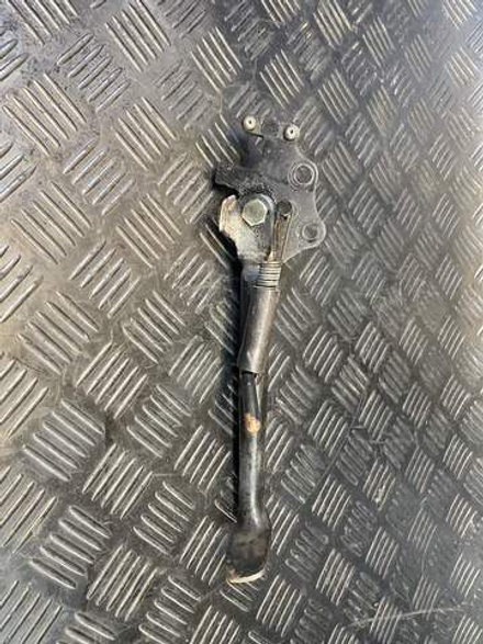 Подножка боковая Yamaha FZ1 Fazer RN17