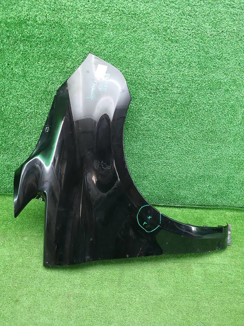 Крыло переднее правое Mercedes V W447 (2014-н.в.)