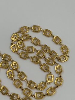 Цепь лого Givenchy