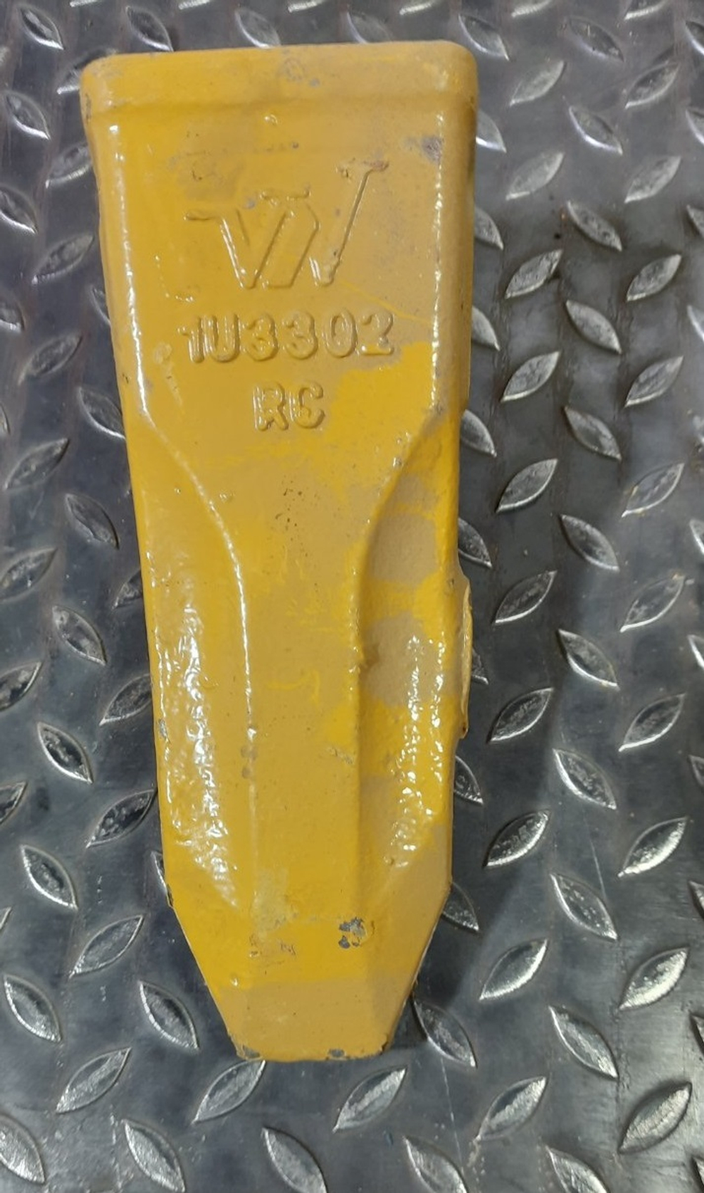 Коронка 1U3302RC скальная (J300)