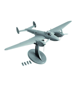 Сборная модель ZVEZDA Пикирующий бомбардировщик Пе-2, 1/48