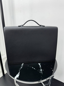 Портфель Hermes