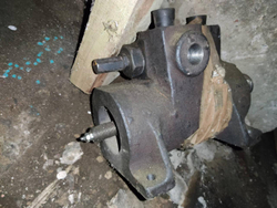 Гидроусилитель 557-1.28.01.000-01 ДЗ-122