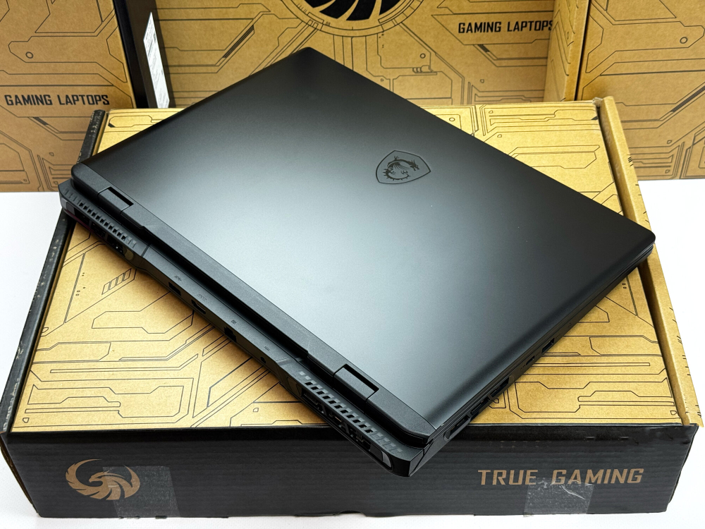 17.3 Игровой MSI Pulse RTX 4070 / Ultra 9 185H / 32GB / 1TB / 2.5K / 240Hz / Win11 / Русско-Английская клавиатура