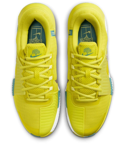 Мужские кроссовки теннисные Nike Zoom GP Challenge 1 Premium - желтый