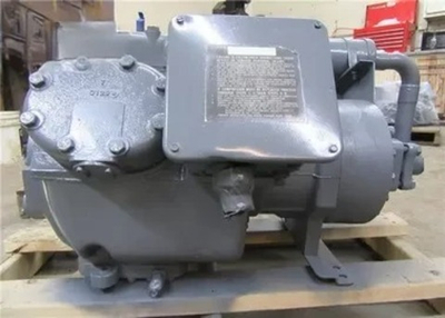 Полугерметичный поршневой компрессор Carrier Carlyle 06EM199 c мощностью 35 л.с.