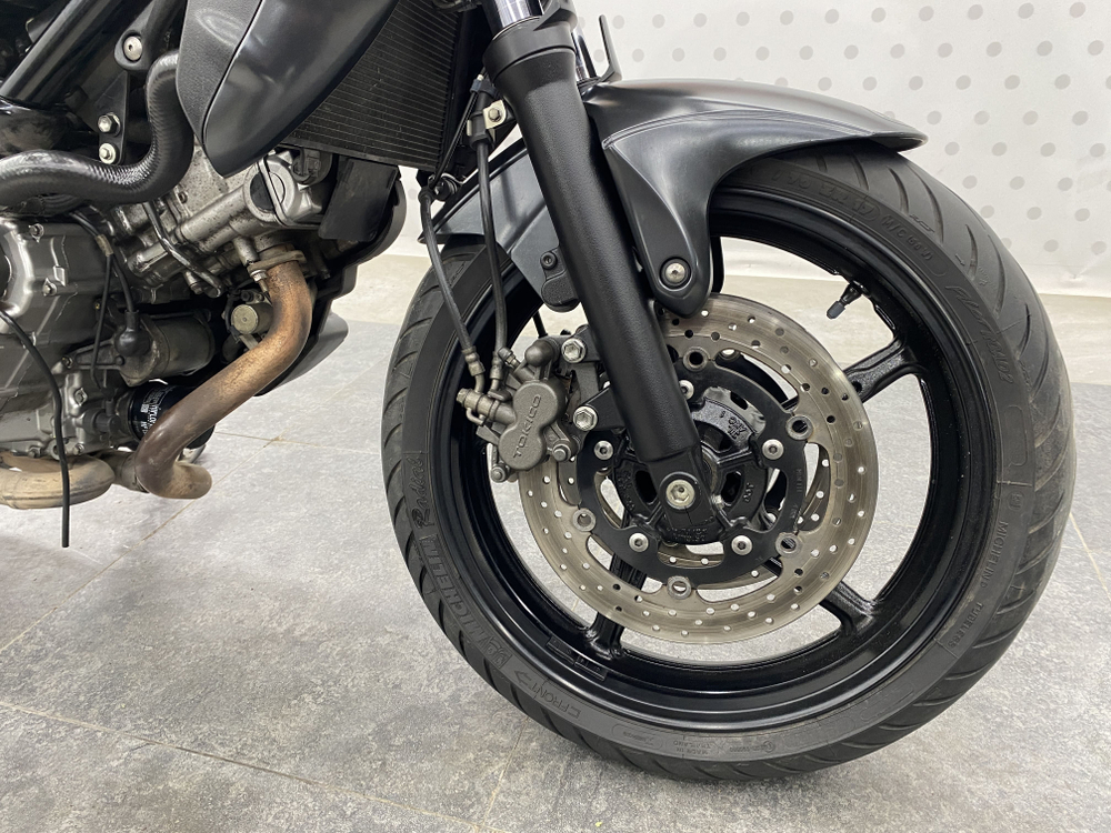 Suzuki Gladius SFV400 , 2015