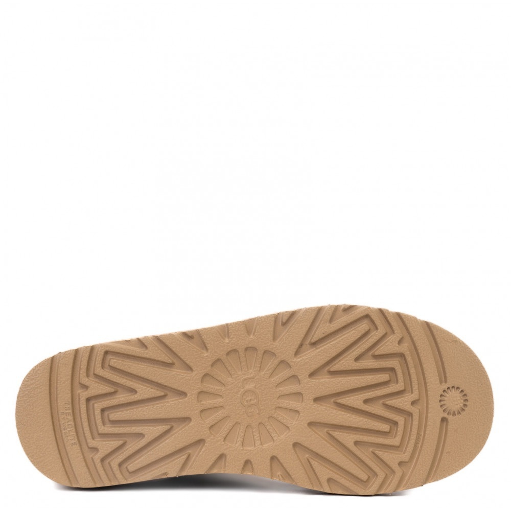 UGG Bailey Zip Short Chestnut
