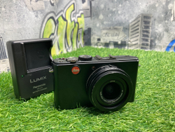 Leica Camera D-Lux 4
