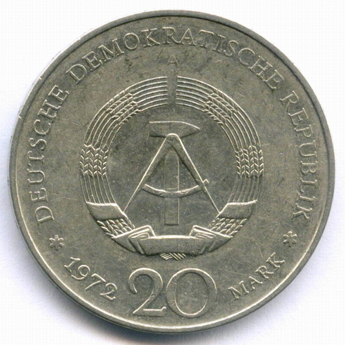 20 марок 1972 (A). Первый президент ГДР - Вильгельм Пик. Германия-ГДР. Диаметр 33 мм, медно-никель XF