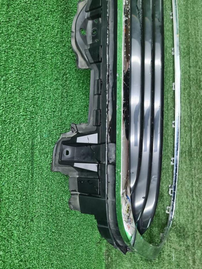 Решетка радиатора MINI Hatch F56 (2013-2018)