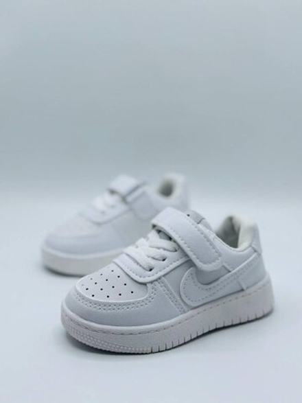 Детские кроссовки Nike Kids