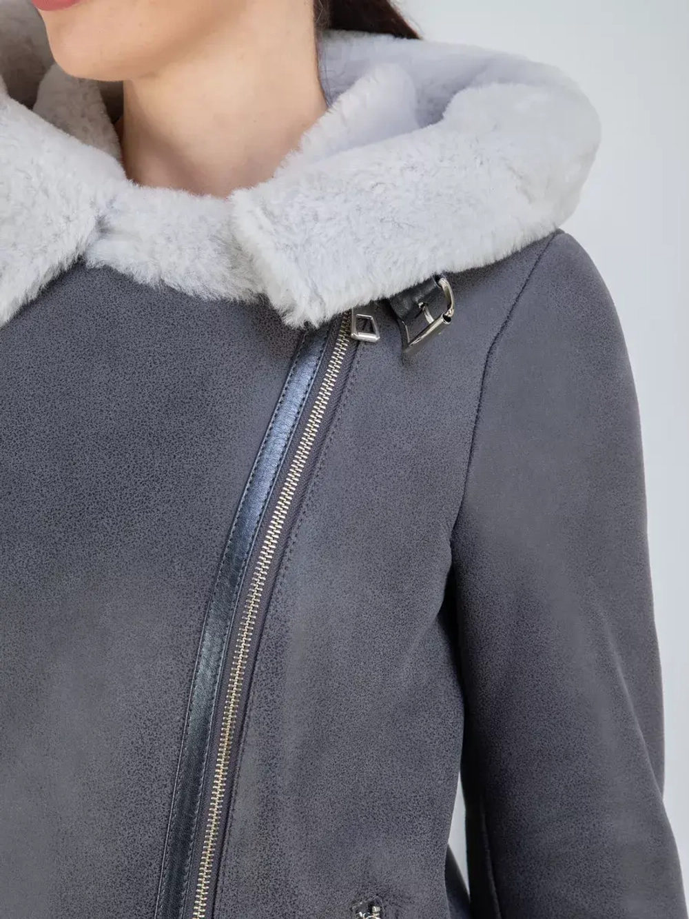 Дубленка авиатор натуральная с капюшоном