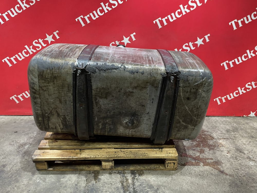 Бак топливный 650L