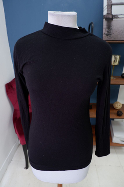 Водолазка Derby из вискозы 44 размер