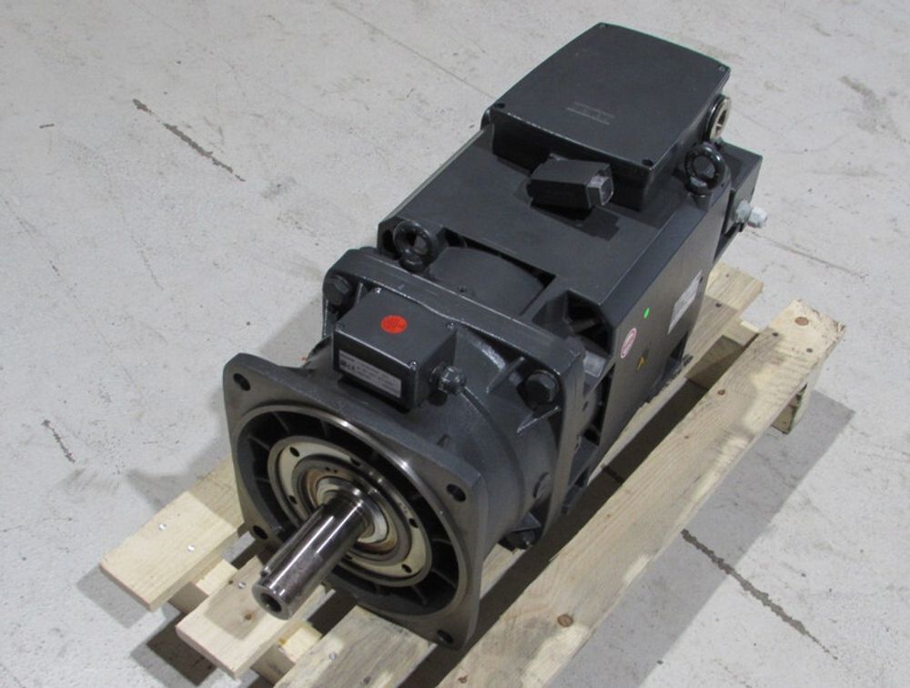 SIEMENS 1PH8131-3DF03-2AA1-Z