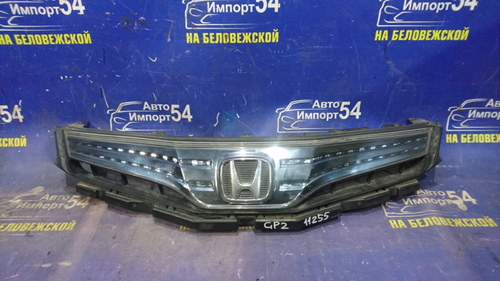 Решетка радиатора Honda FIT SHUTTLE 2011-2013