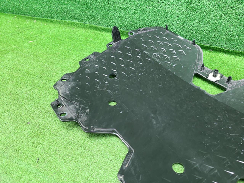 Решетка радиатора BMW IX I20 (2021-2025)