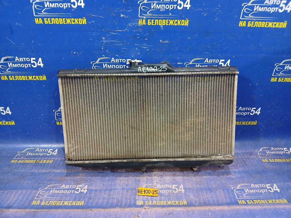 Радиатор двигателя TOYOTA SPRINTER 1991