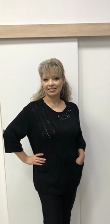 Нарядный теплый джемпер крупной вязки