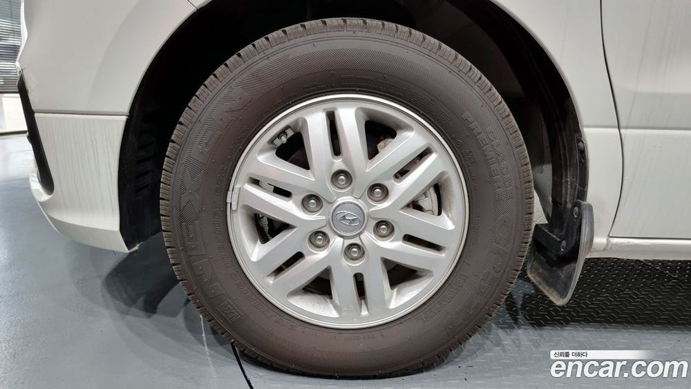 Hyundai The New Grand Starex Van 5인승 (04.2021)