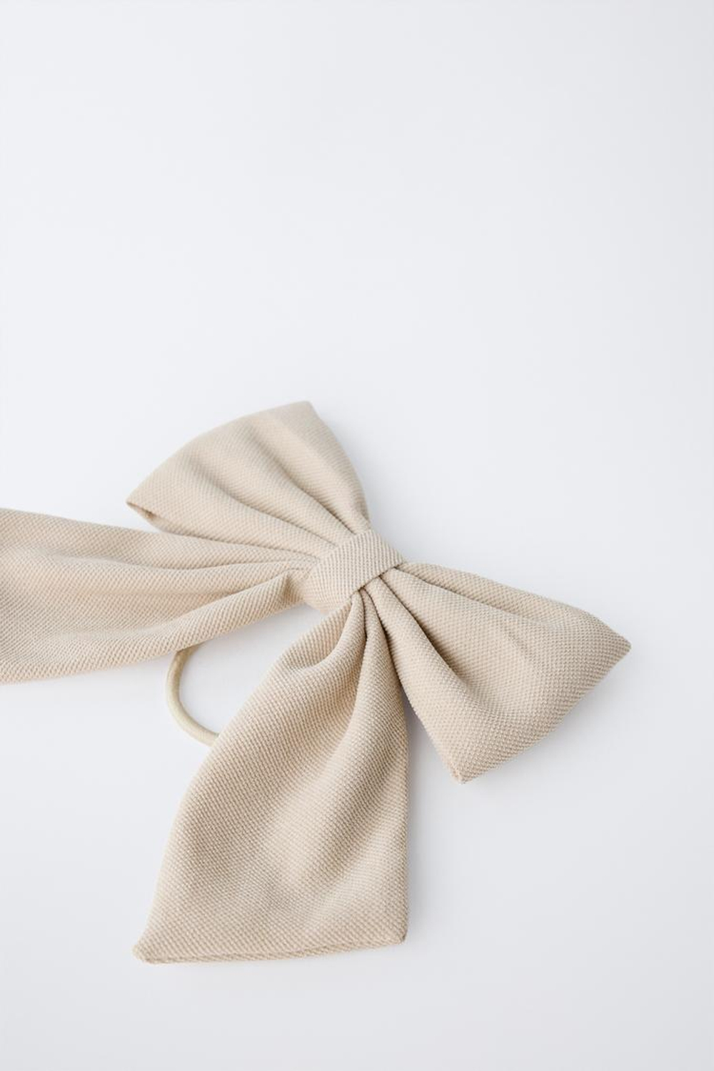 ZARA РЕЗИНКА ДЛЯ ВОЛОС С БАНТОМ ИЗ ПИКЕ, ЭКРЮ