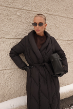 Пуховик в длине миди со съемной манишкой