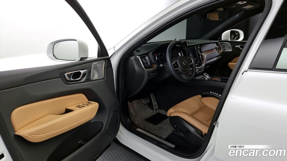 Volvo XC60 2 Generation T8 Inscription (04.2021)