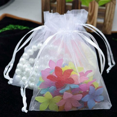 Набор из 100 мешочков 9х12 см из органзы белого цвета