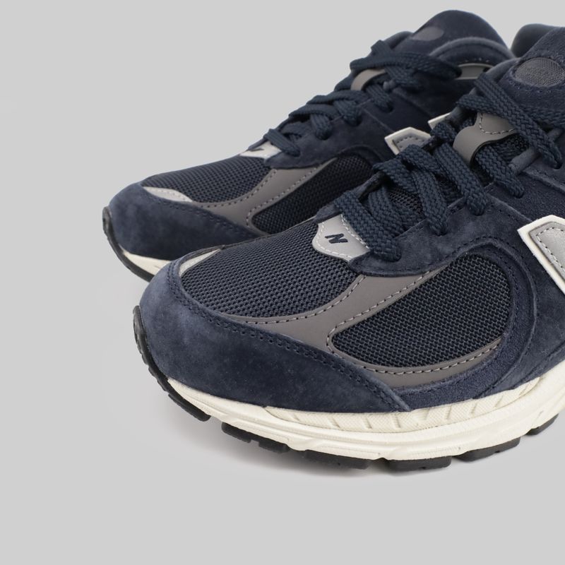 Кроссовки New Balance M2002RCA артикул:M2002RCA - купить в магазине Дайс