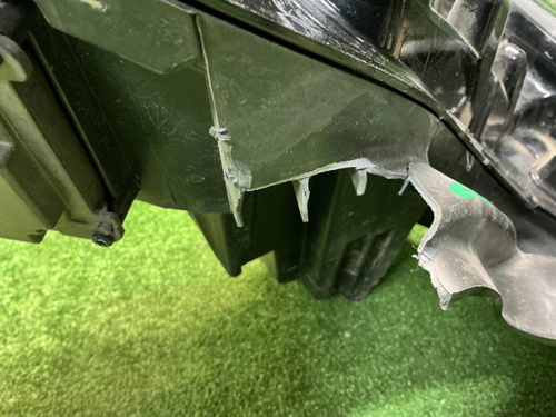 Фара левая Faw Bestune B70 (2020-н.в.) LED