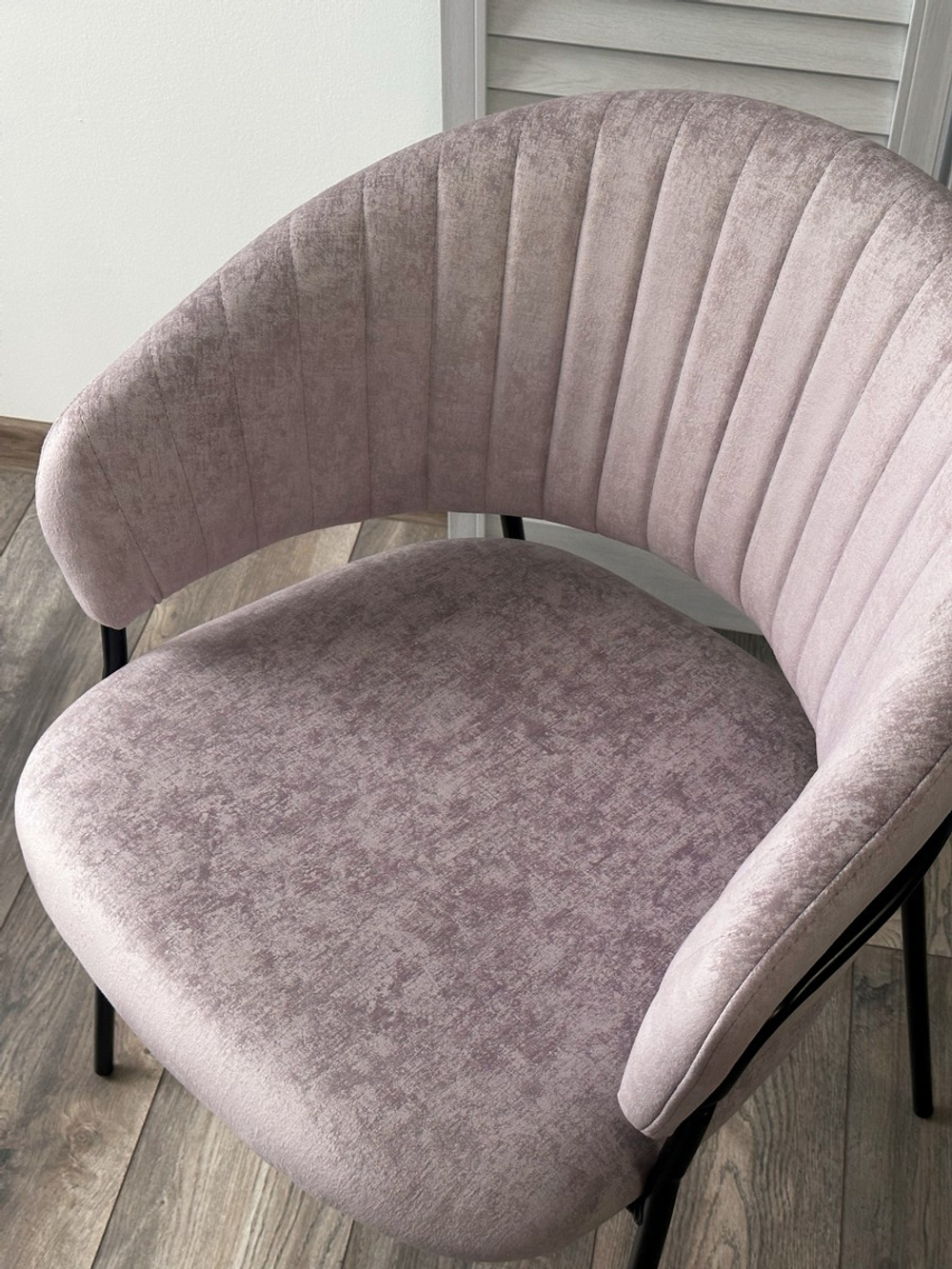 Стул М-City DISAUR Гемма, Rain 10 Lavanda, Велюр, Черный каркас