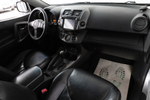 Toyota RAV4, 2009 год