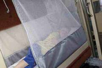 Манежи в поезд серый — 9-0069