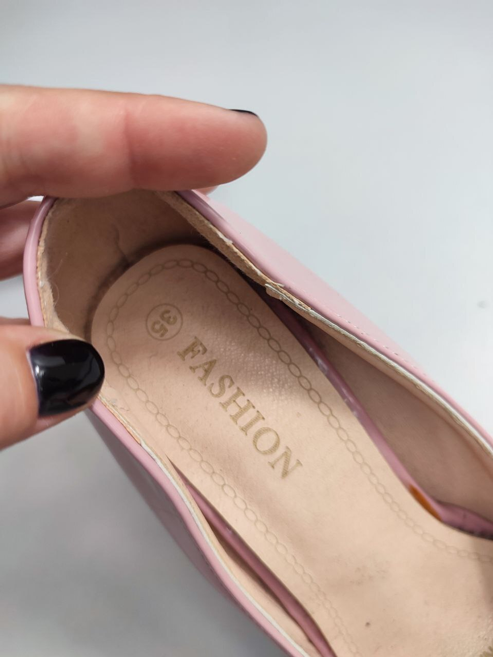 Туфли нежного цвета 35 размер