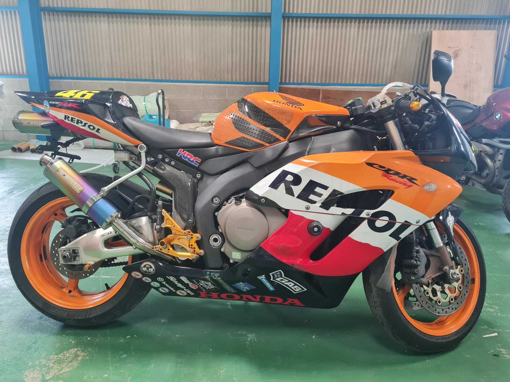 Honda CBR1000RR 040962