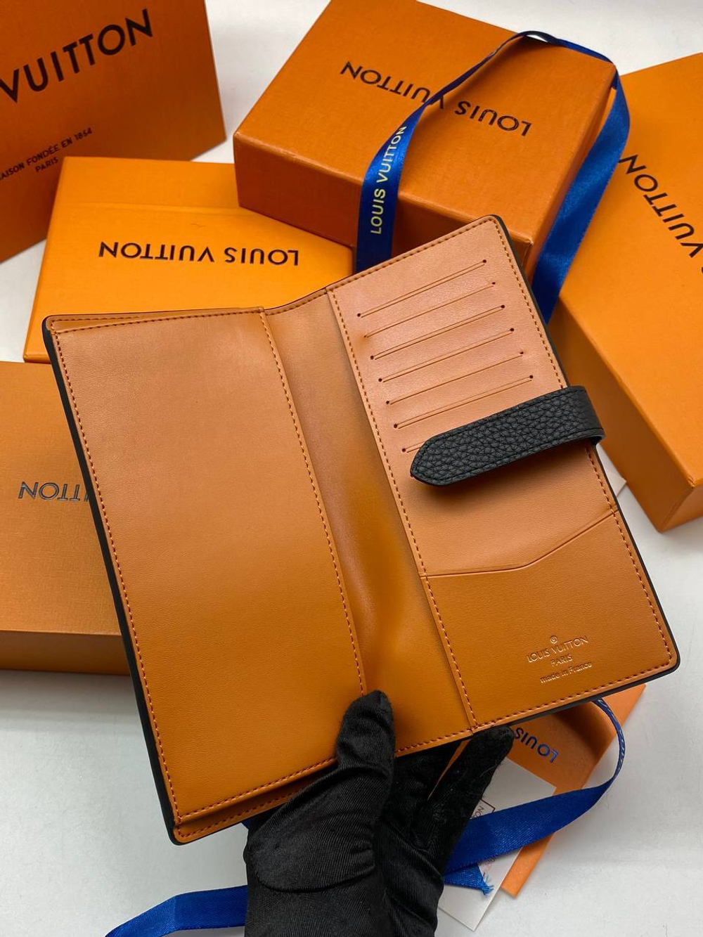 Кошелёк Louis Vuitton
