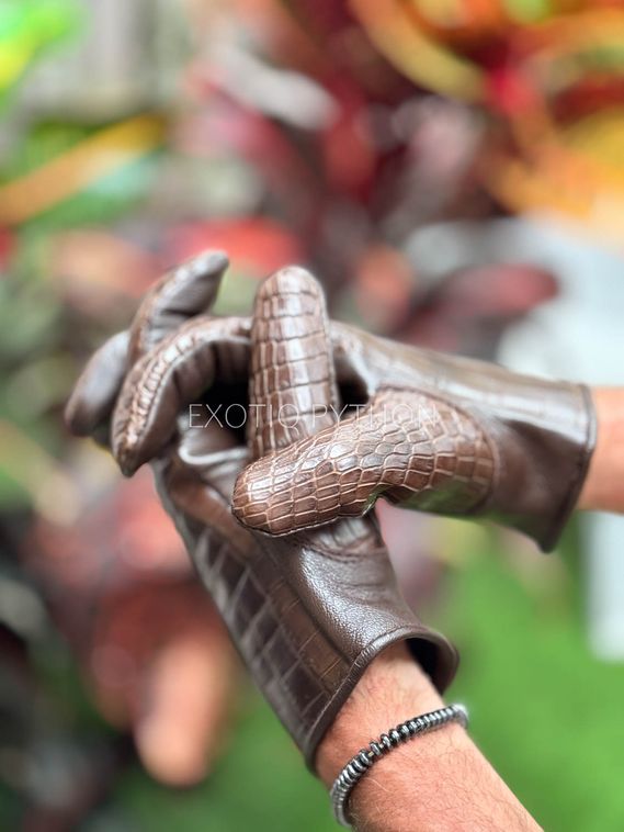Перчатки из крокодила AC-122