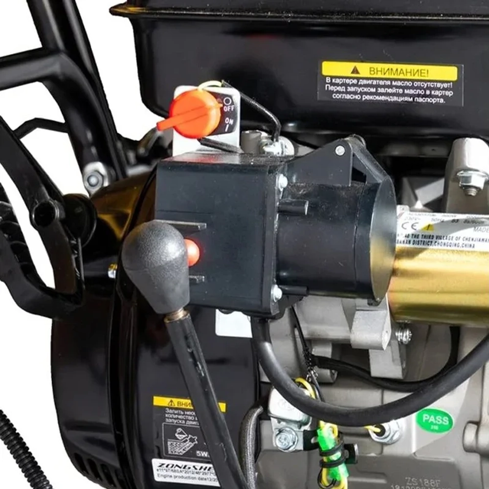 HUTER SGC 8100C снегоуборщик бензиновый 13 л.с, ковш 70 см, выброс 15 м, 6 вперед/2 назад 70/7/4