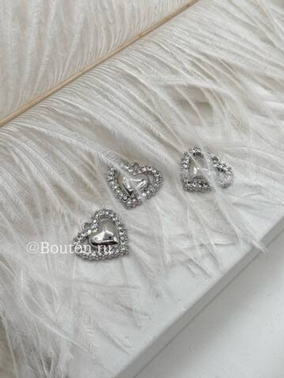 Подвеска серебристая "Сердце" со стразами