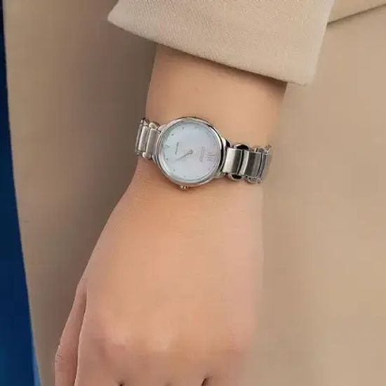 Наручные часы Citizen EM0920-86D