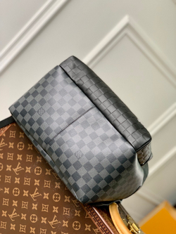 Louis Vuitton Discovery Backpack PM