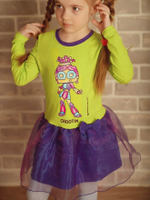 Платье с фиолетовой юбкой