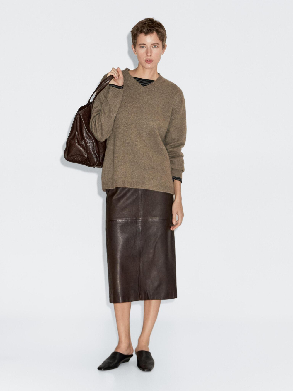 Massimo Dutti Свитер оверсайз с V-образным вырезом, жженый