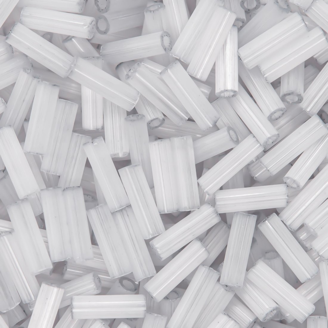 Японский бисер TOHO Bugle (стеклярус) 6mm (№1483), сатиновый непрозрачный