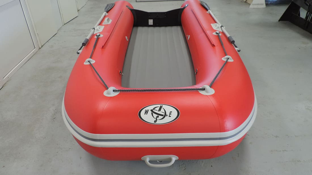 Лодка ПВХ COMPAS 380S